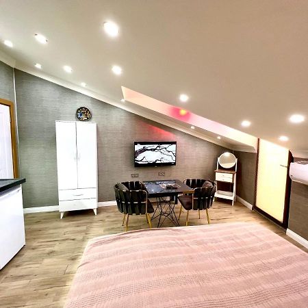 Levent Palace Otel Stdyo Istanbul Bagian luar foto
